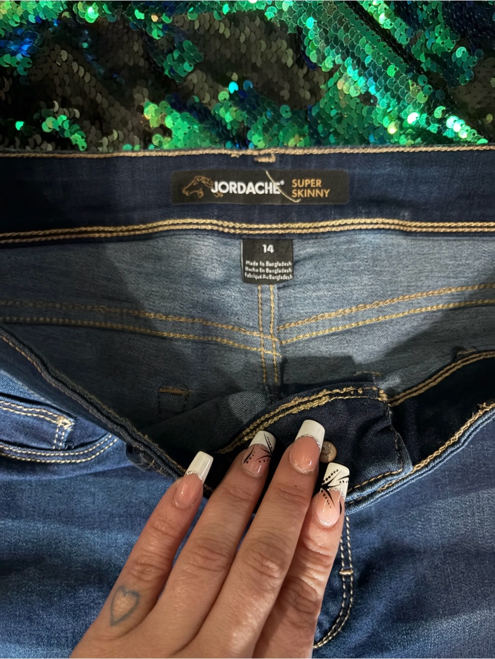 Jordache Dark Blue Women's  Skinny Jeans - Picture 2 of 5